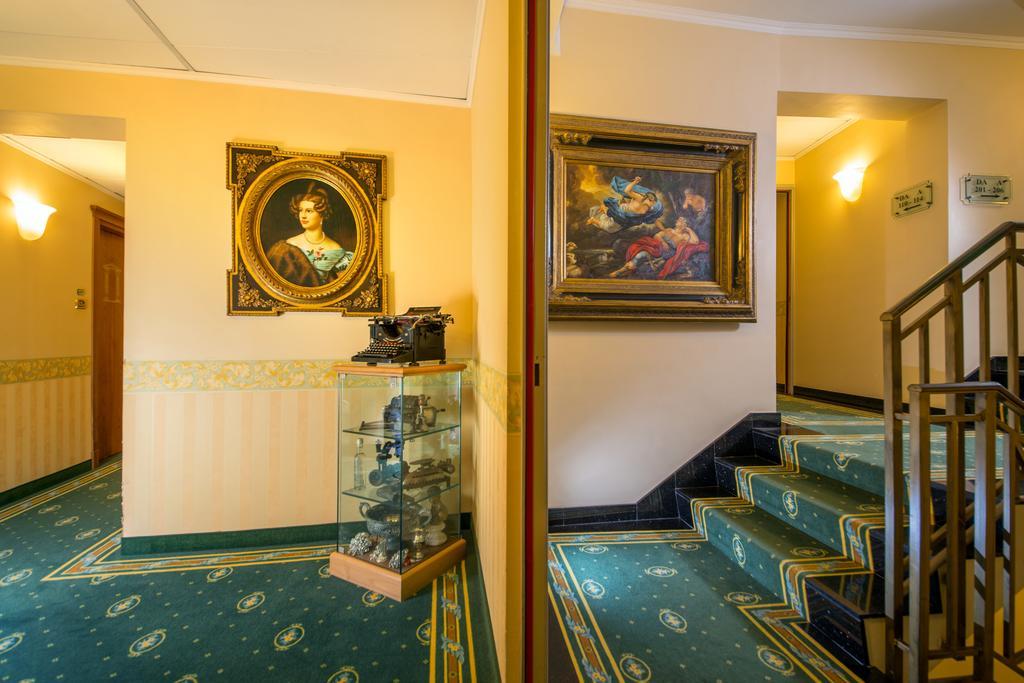 Colonna Hotel Фраскати Екстериор снимка